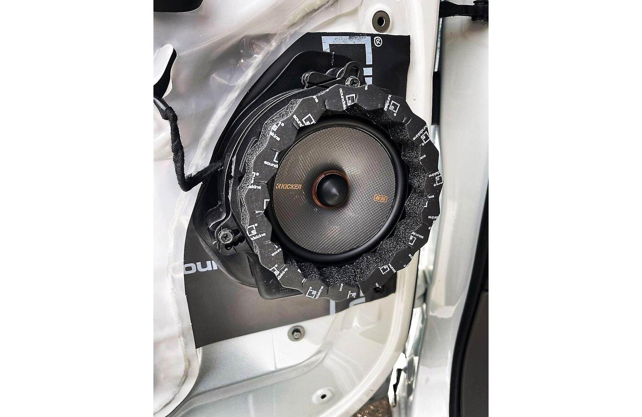 Soundskins x Crutchfield | SSK-SEK Speaker Enhancement Kit